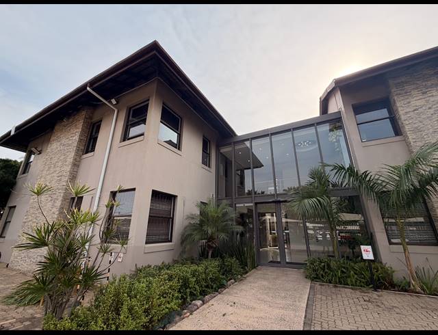 217M² MEDICAL SUITE TO LET IN GLENASHLEY